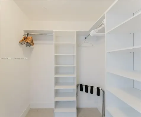 4010 S Ocean Drive Hollywood FL 33019