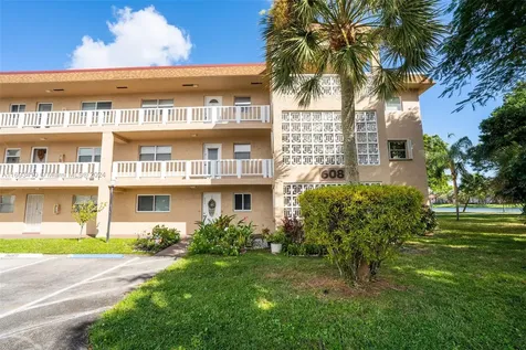 608 SW Natura Boulevard Deerfield Beach FL 33441