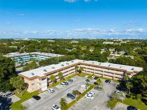 608 SW Natura Boulevard Deerfield Beach FL 33441