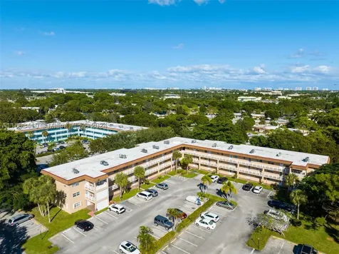 608 SW Natura Boulevard Deerfield Beach FL 33441
