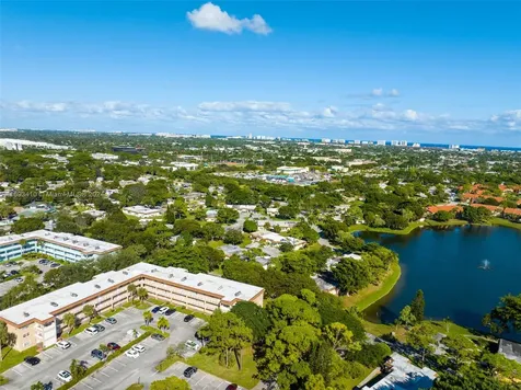 608 SW Natura Boulevard Deerfield Beach FL 33441