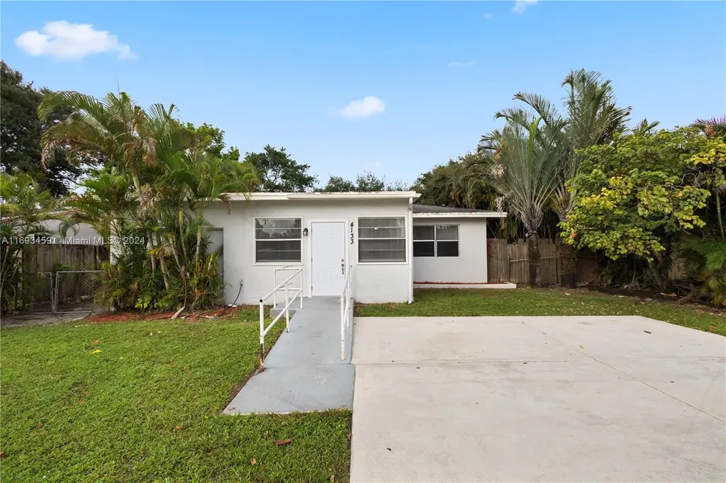 4133 SW 22nd Street Fort Lauderdale FL 33317