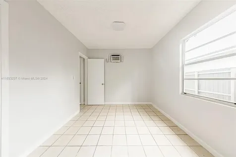 3434 SW 6th Street Miami FL 33135