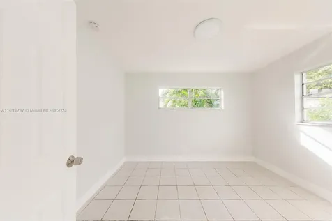 3434 SW 6th Street Miami FL 33135