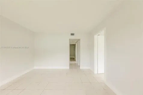 3434 SW 6th Street Miami FL 33135