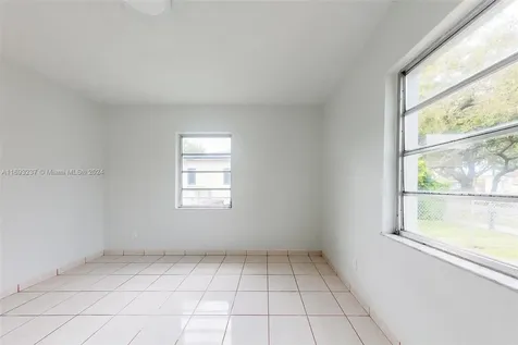 3434 SW 6th Street Miami FL 33135