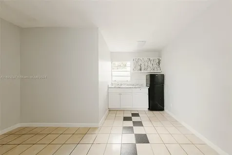 3434 SW 6th Street Miami FL 33135