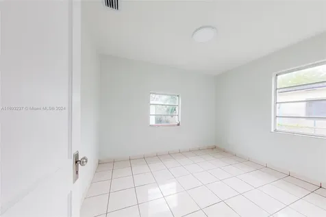3434 SW 6th Street Miami FL 33135