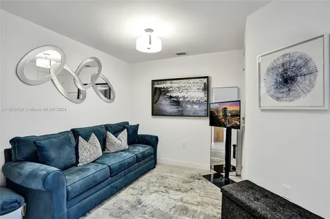 401 N Birch Road Fort Lauderdale FL 33304