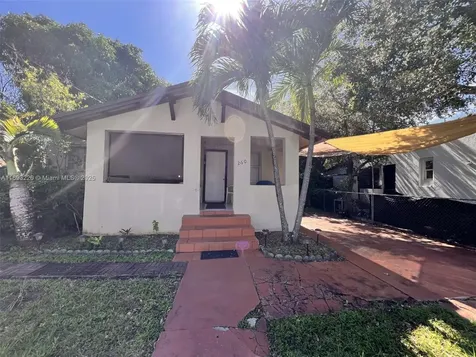 260 NW 34th Street Miami FL 33127
