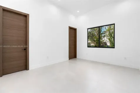 11355 SW 97th Avenue Miami FL 33176