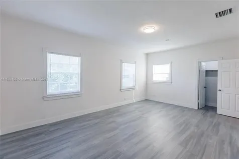 200 SW 16th Street Belle Glade FL 33430