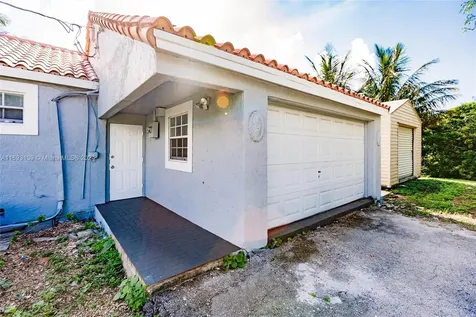 200 SW 16th Street Belle Glade FL 33430