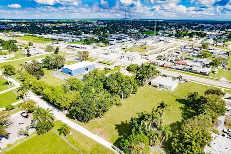 200 SW 16th Street Belle Glade FL 33430