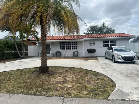 7651 NW 14th Street Pembroke Pines FL 33024