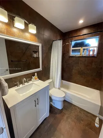 7651 NW 14th Street Pembroke Pines FL 33024