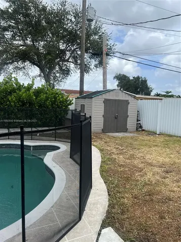 7651 NW 14th Street Pembroke Pines FL 33024