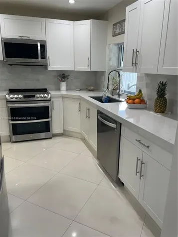 7651 NW 14th Street Pembroke Pines FL 33024