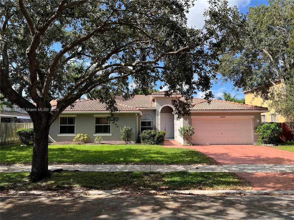 4289 NW 41st Lane Coconut Creek FL 33073