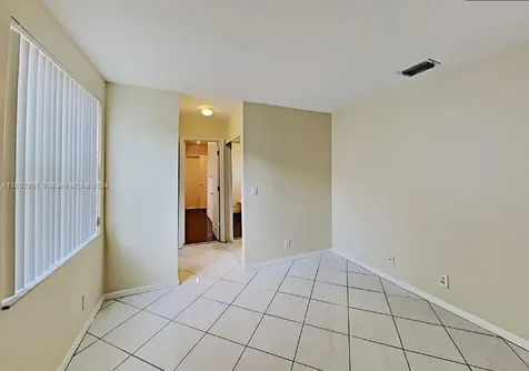 4289 NW 41st Lane Coconut Creek FL 33073