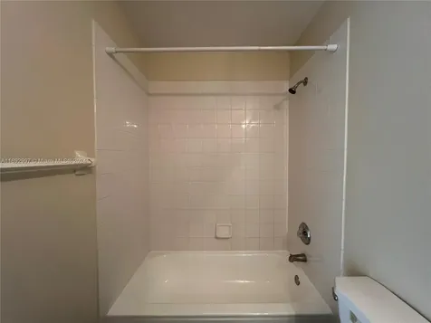 4289 NW 41st Lane Coconut Creek FL 33073
