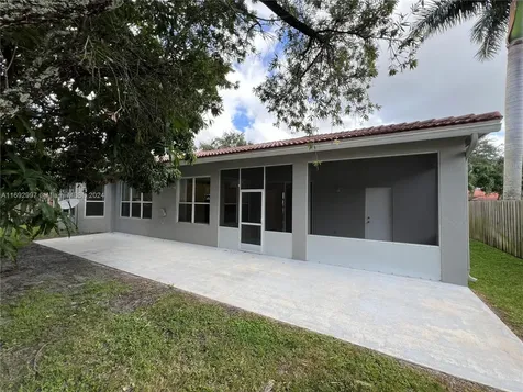 4289 NW 41st Lane Coconut Creek FL 33073