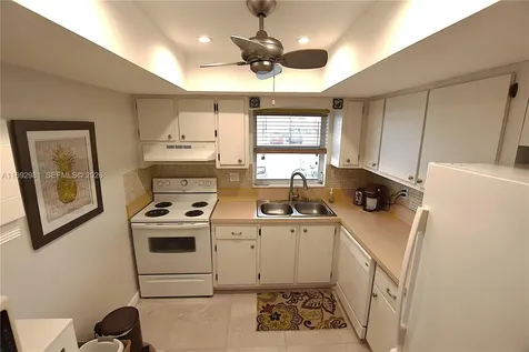 2688 E Dudley Drive West Palm Beach FL 33415