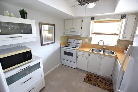 2688 Dudley Drive East West Palm Beach FL 33415