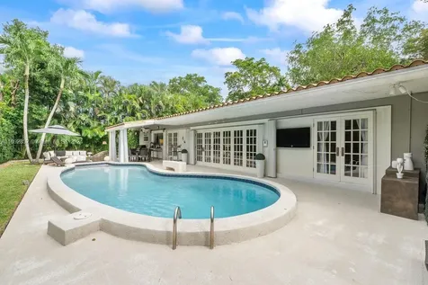 6100 San Vicente Street Coral Gables FL 33146