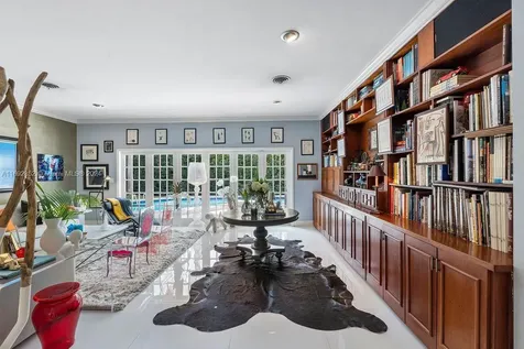6100 San Vicente Street Coral Gables FL 33146