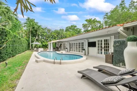 6100 San Vicente Street Coral Gables FL 33146