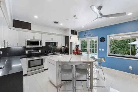 6100 San Vicente Street Coral Gables FL 33146