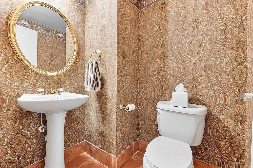 1601 Cypress Pointe Drive Coral Springs FL 33071