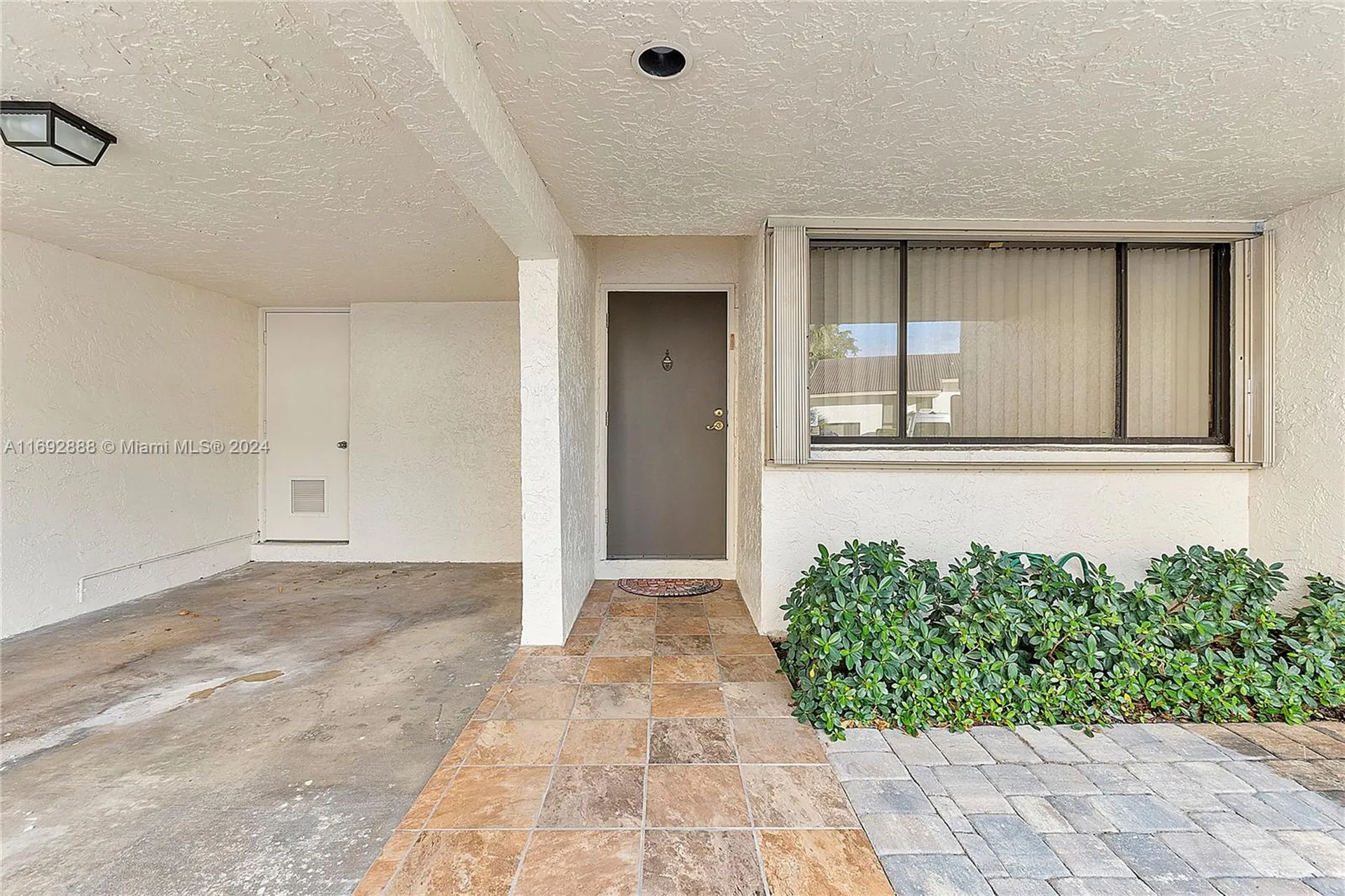 1601 Cypress Pointe Drive Coral Springs FL 33071