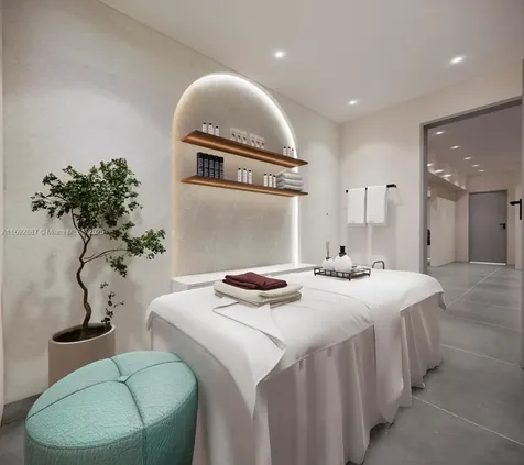 1446 Ocean Drive Miami Beach FL 33139