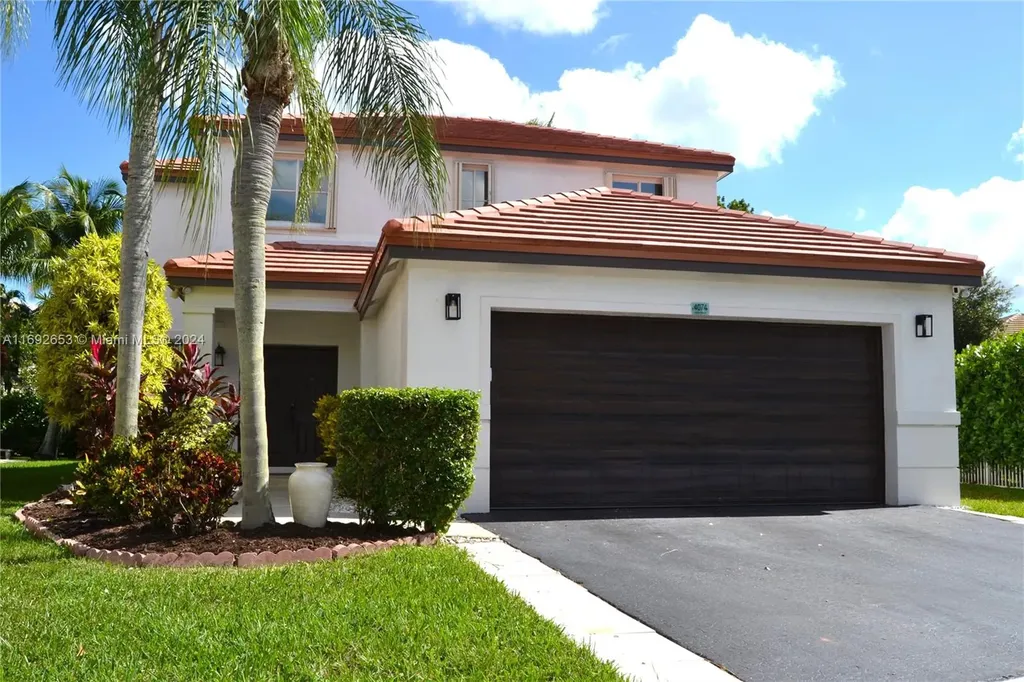 4074 Palm Place Weston FL 33331