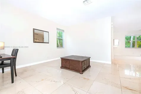 4074 Palm Place Weston FL 33331