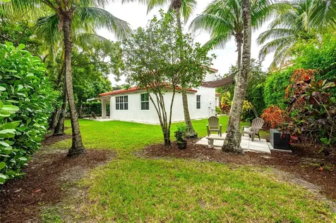 4074 Palm Place Weston FL 33331