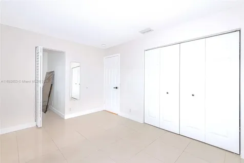 4074 Palm Place Weston FL 33331
