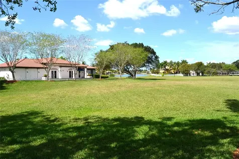 4074 Palm Place Weston FL 33331