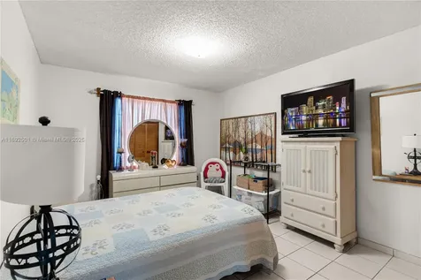 5450 SW 144th Avenue Miami FL 33175