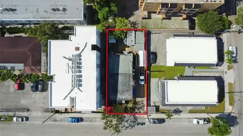 520 SW 11th Avenue Miami FL 33130