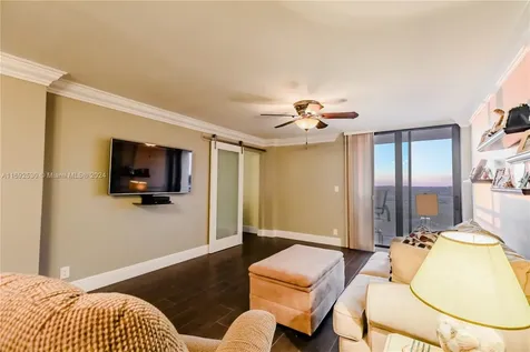 1600 S Ocean Drive Hollywood FL 33019