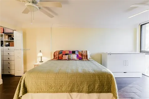 1600 S Ocean Drive Hollywood FL 33019