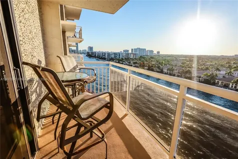 1600 S Ocean Drive Hollywood FL 33019