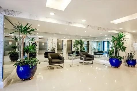 1600 S Ocean Drive Hollywood FL 33019