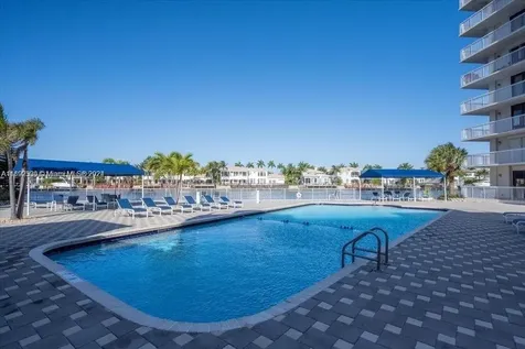 1600 S Ocean Drive Hollywood FL 33019