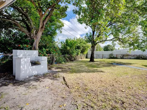 3401 NW 188th Street Miami Gardens FL 33056