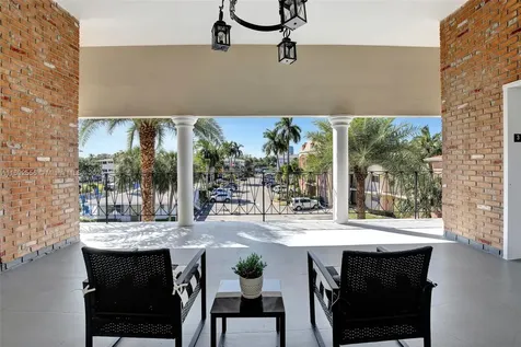 450 Paradise Isle Boulevard Hallandale Beach FL 33009