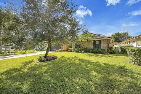 4014 NW 72nd Avenue Coral Springs FL 33065